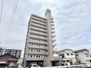 オリエンタル折尾(702)外観写真