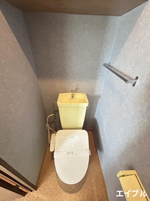 物件内観写真9　(トイレ)