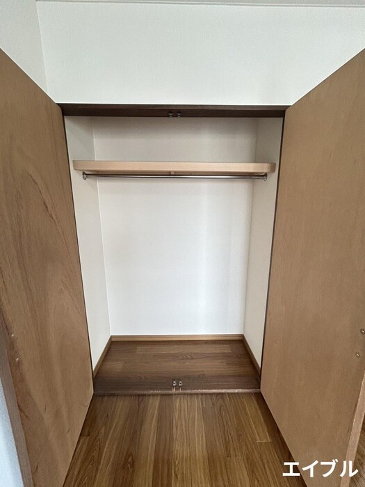 物件内観写真13　(収納)