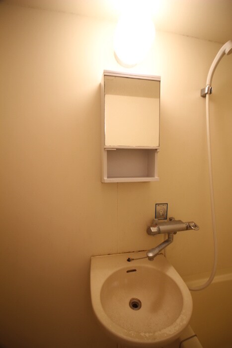 物件内観写真12　(洗面)