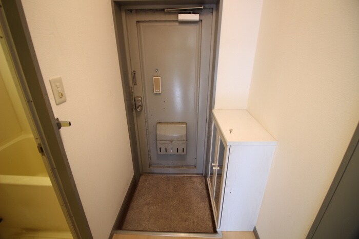 物件内観写真20　(玄関)