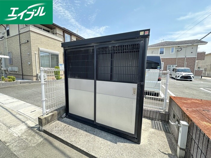 物件外観写真4　(建物設備)