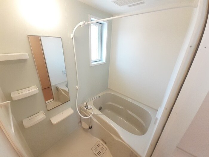 物件内観写真10　(バス／シャワールーム等)