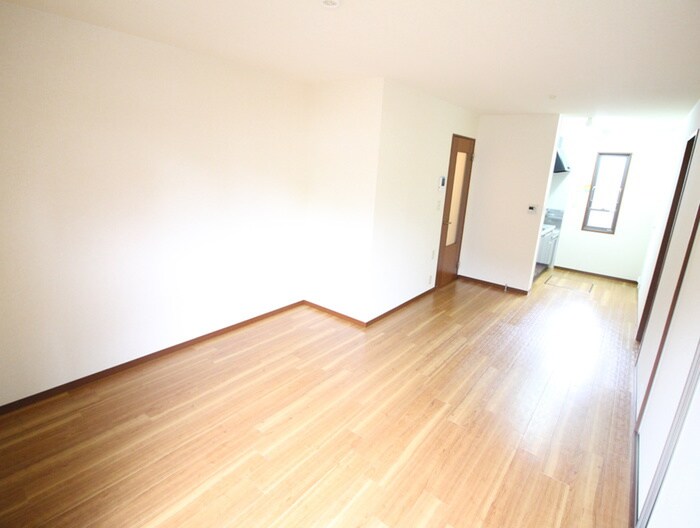 物件内観写真5　(居室)