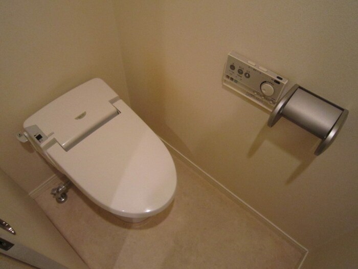 物件内観写真7　(トイレ)