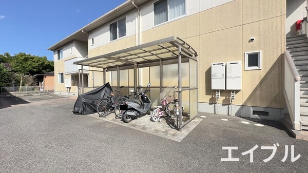 駐輪場