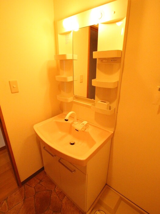 物件内観写真10　(洗面)