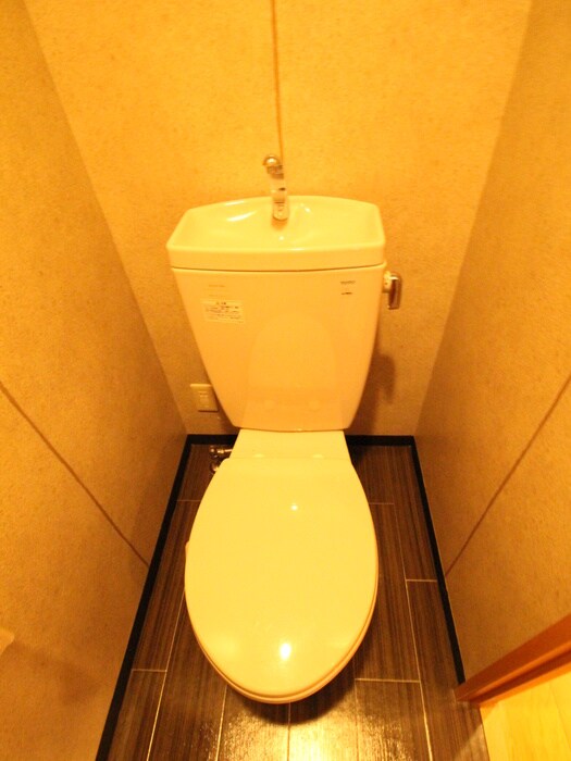 物件内観写真13　(トイレ)