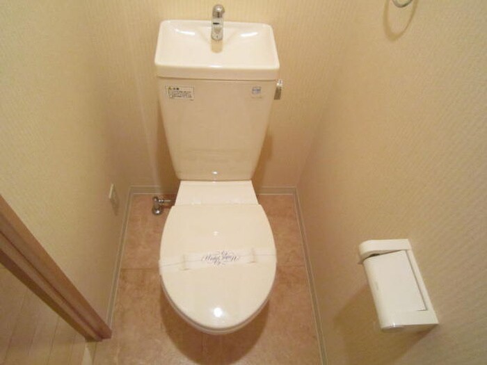 物件内観写真12　(トイレ)