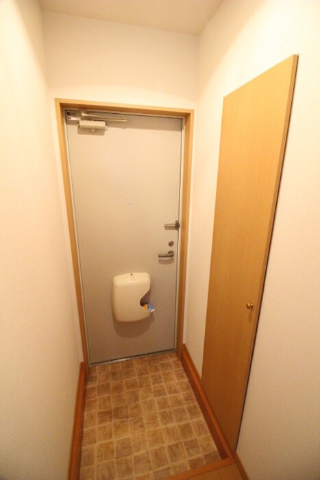 物件内観写真20　(玄関)