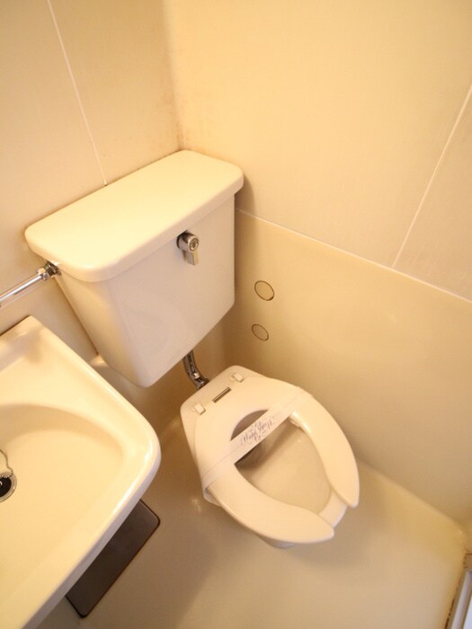 物件内観写真10　(トイレ)