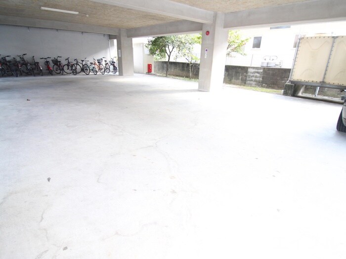 物件外観写真4　(外観写真)