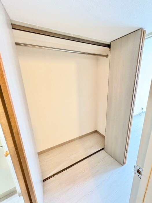 物件内観写真12　(収納)