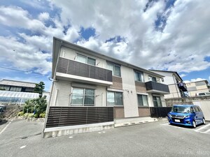 プロヌーブシャインＡ外観写真