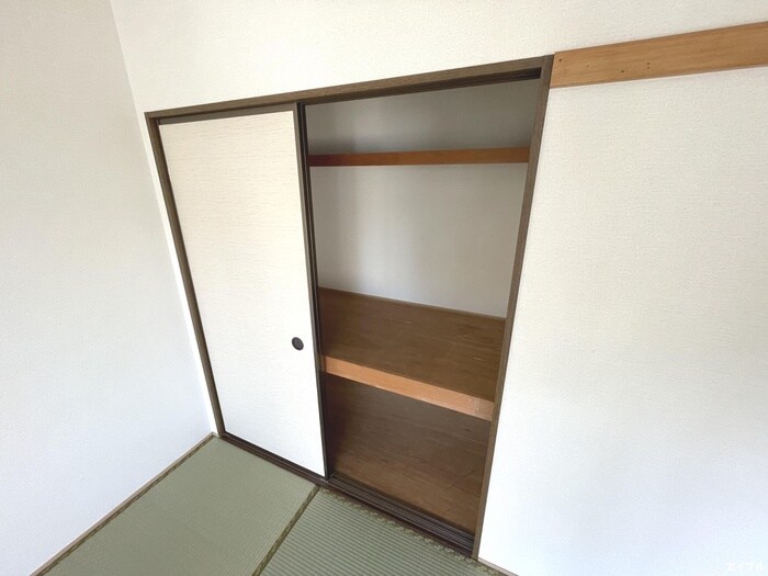 物件内観写真21　(収納)
