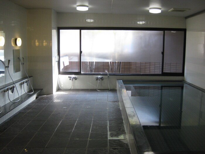 物件外観写真2　(建物設備)