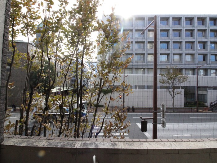 物件内観写真19　(室内からの展望)