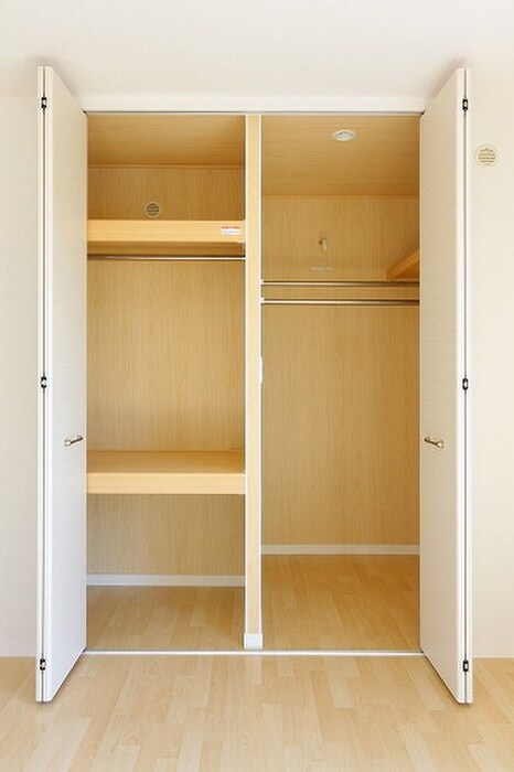 物件内観写真14　(収納)