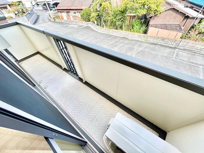 物件内観写真11　(洗濯機置場)