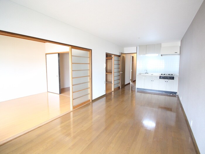 物件内観写真7　(居室)