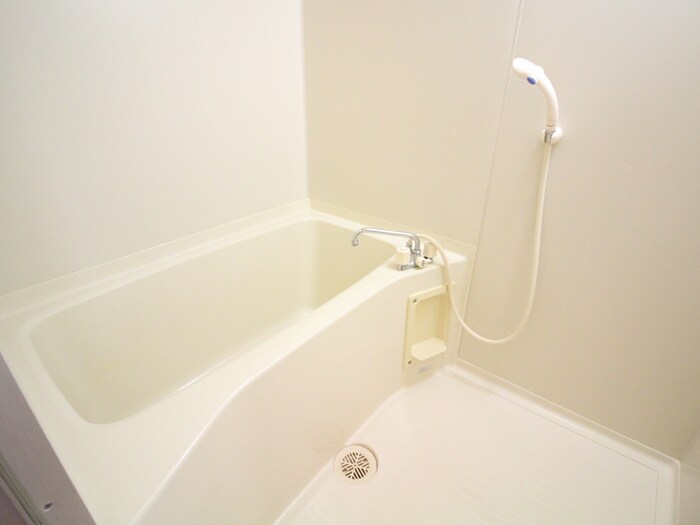 物件内観写真12　(バス／シャワールーム等)