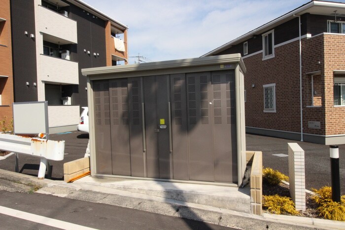 物件外観写真5　(建物設備)