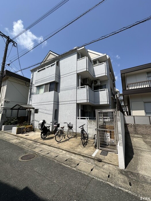 モントーレアネックス地行の物件外観写真