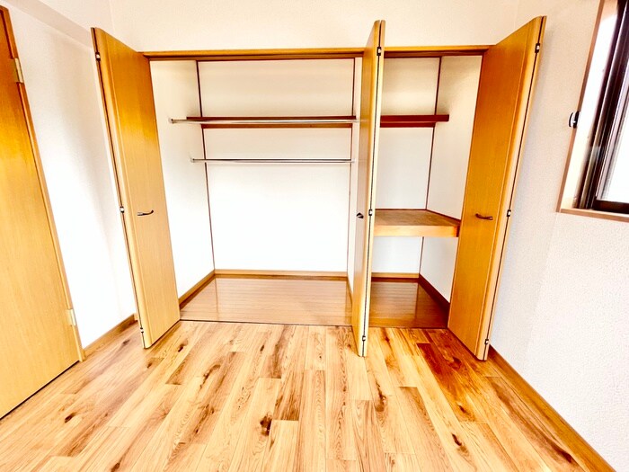 物件内観写真15　(収納)
