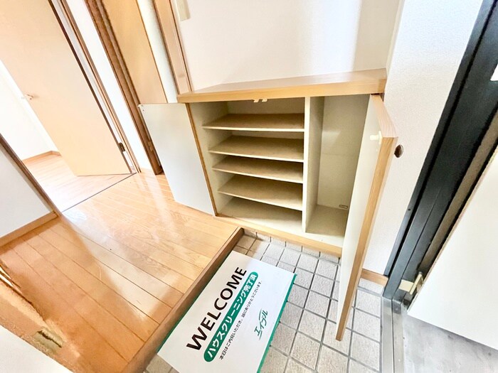 物件内観写真16　(収納)