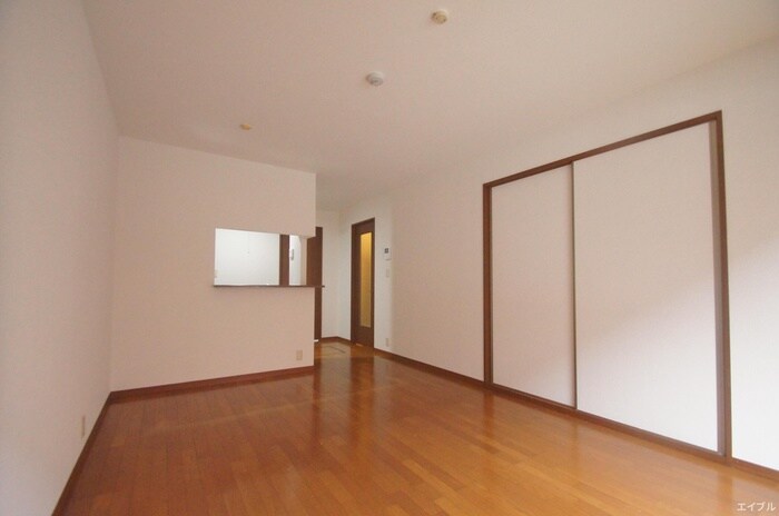 物件内観写真6　(居室)