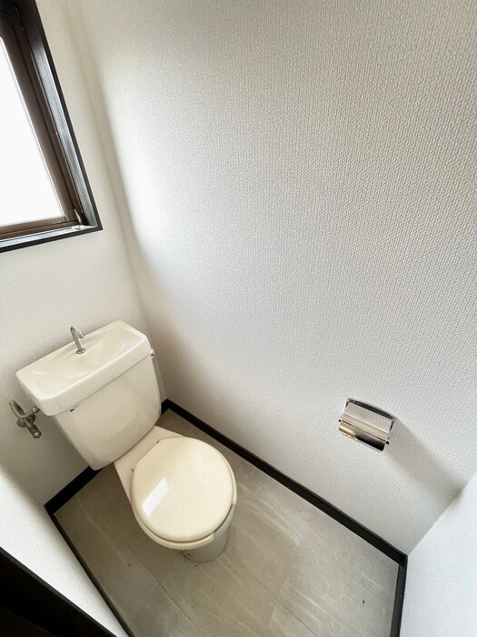 物件内観写真12　(トイレ)