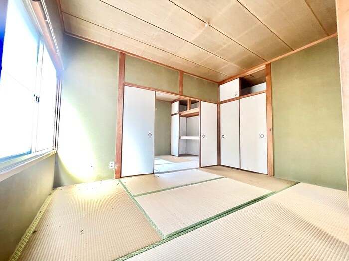 物件内観写真4　(居室)