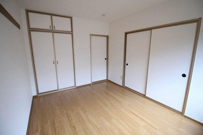 物件内観写真6　(居室)