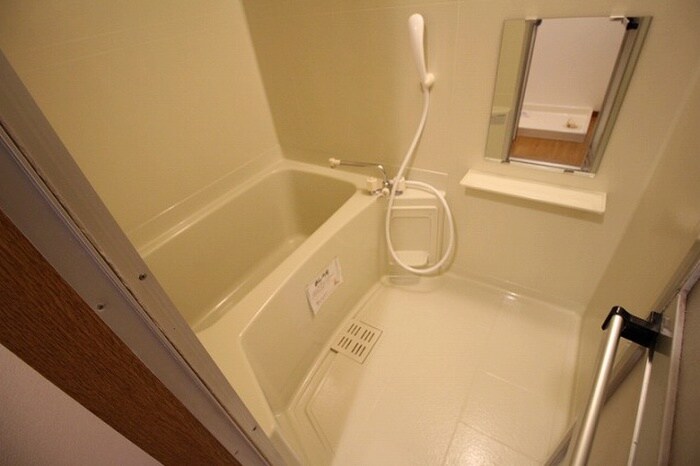 物件内観写真9　(バス／シャワールーム等)