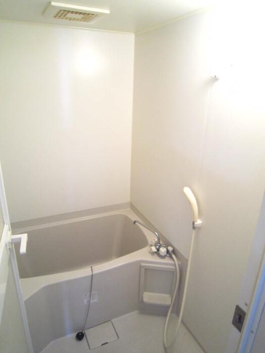 物件内観写真12　(バス／シャワールーム等)