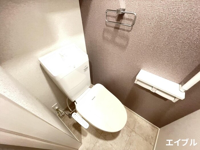 物件内観写真9　(トイレ)