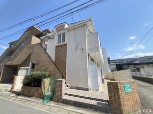 アラリア外観写真