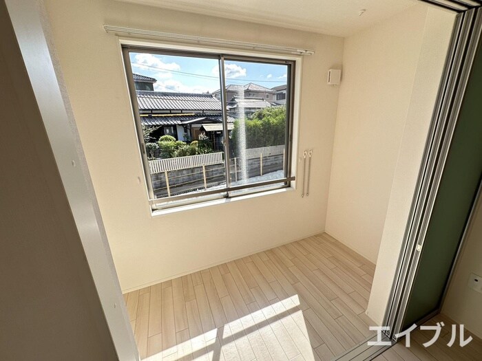 物件内観写真16　(居室)