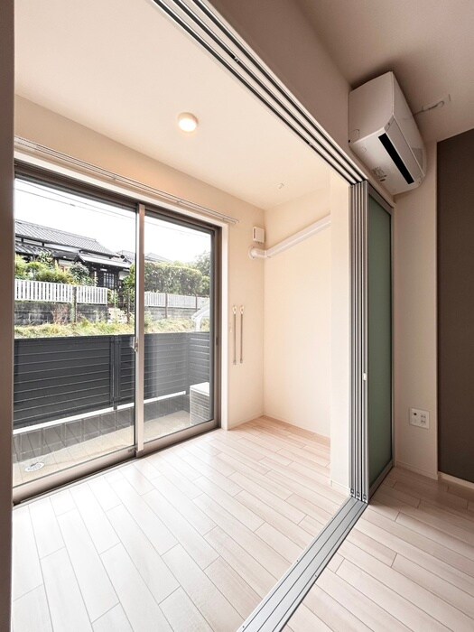 物件内観写真18　(居室)