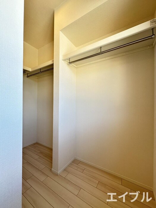 物件内観写真18　(収納)