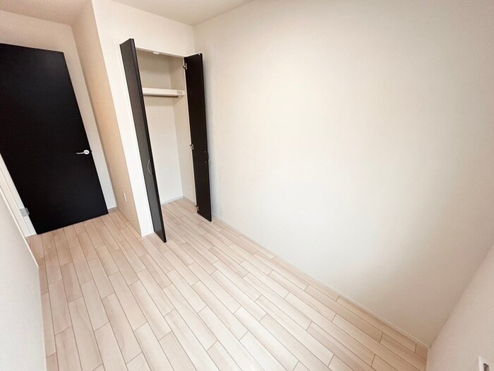 物件内観写真21　(居室)