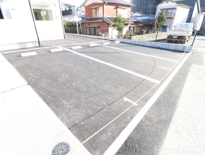 TAISHOKAN　THE　APARTMENTの駐車場