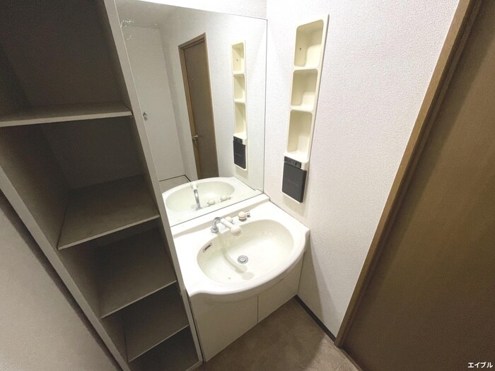 物件内観写真15　(洗面)