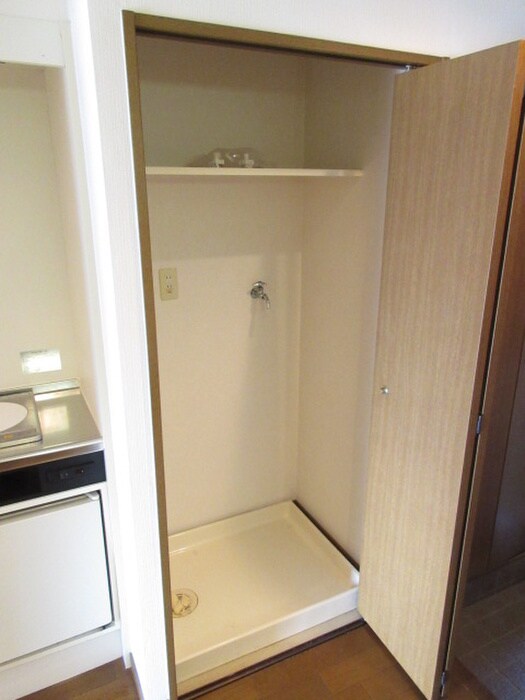 物件内観写真22　(洗濯機置場)