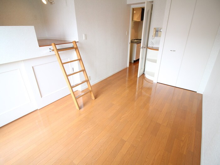 物件内観写真5　(居室)