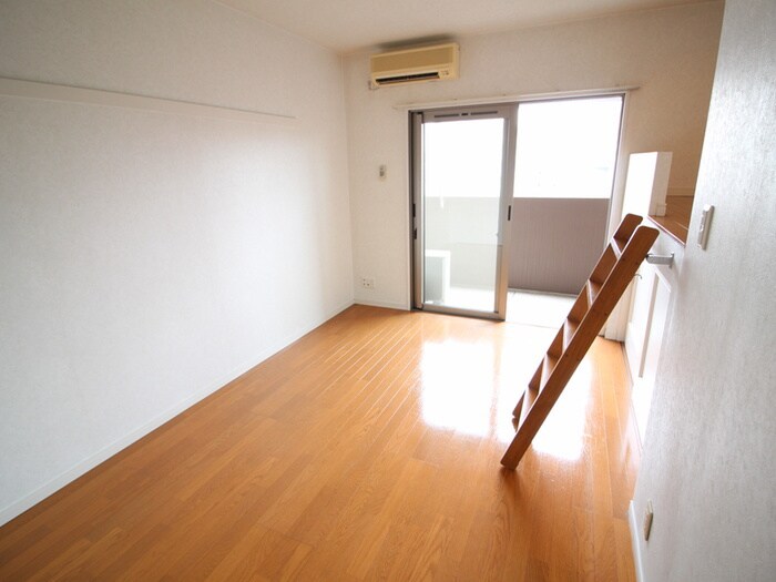 物件内観写真6　(居室)