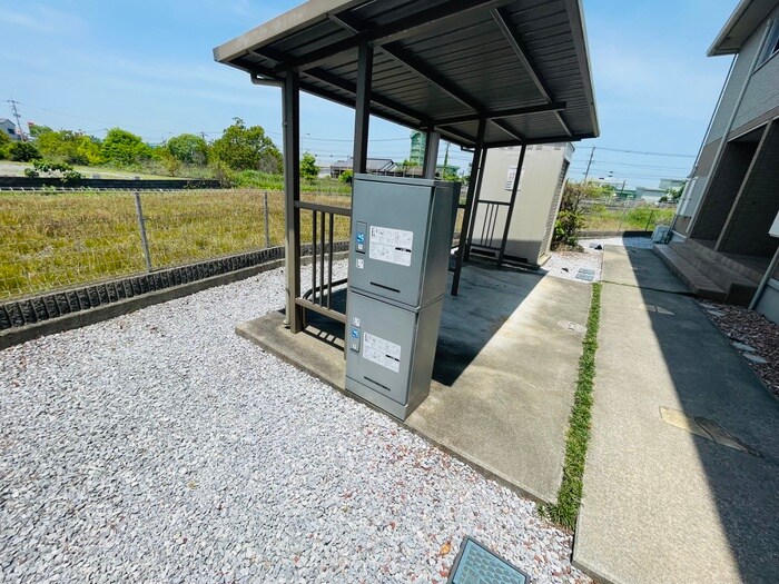 物件外観写真6　(建物設備)