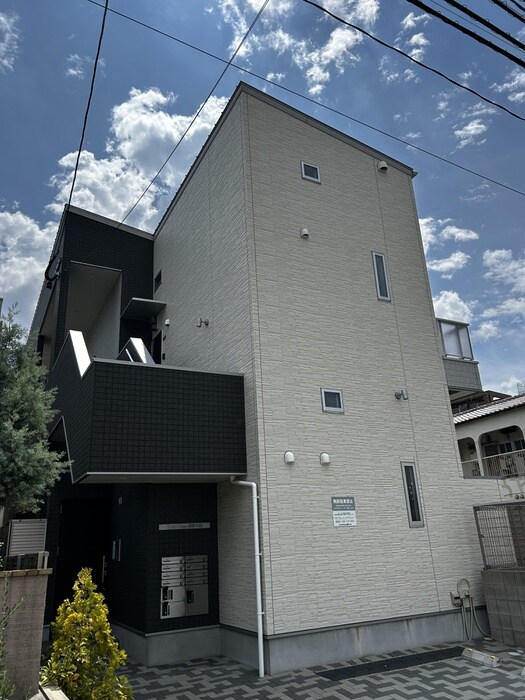 物件外観写真1　(外観写真)