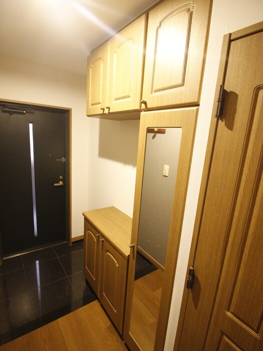 物件内観写真11　(靴箱)