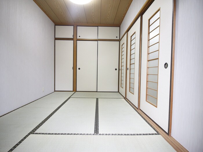 物件内観写真13　(居室)